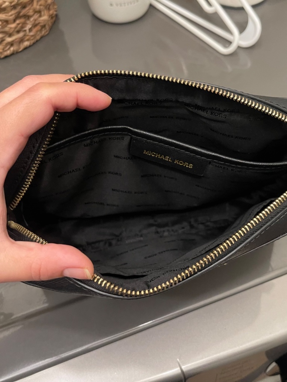 Michael Kors Black Crossbody Purse Bag - Picture 5 of 9